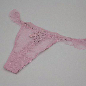 Victoria's Secret "The Lacie" Lacie Ruffle Thong Panty Babydoll Pink‎ L